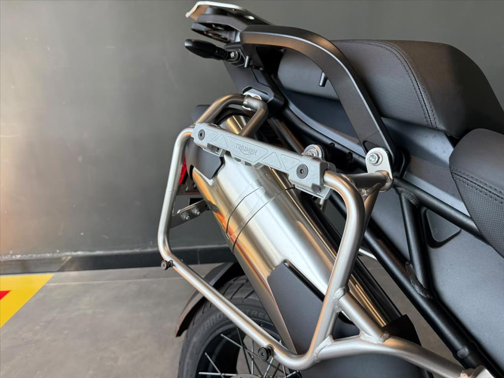 TRIUMPH TIGER 1200 BLACK EDITION 2024