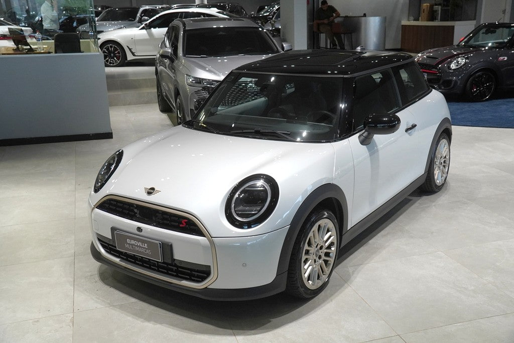 MINI COOPER 2.0 16V TWINPOWER GASOLINA S TOP 2P STEPTRONIC 2025