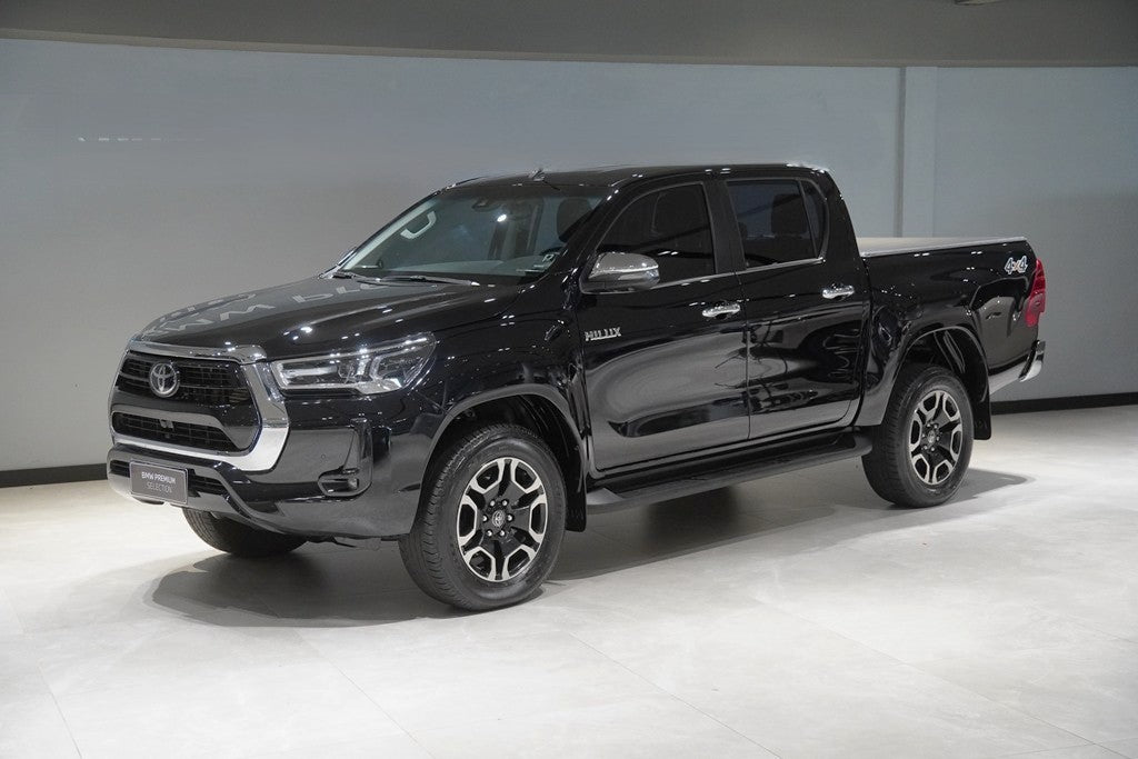 TOYOTA HILUX 2.8 D-4D TURBO DIESEL CD SRX 4X4 AUTOMÁTICO 2025