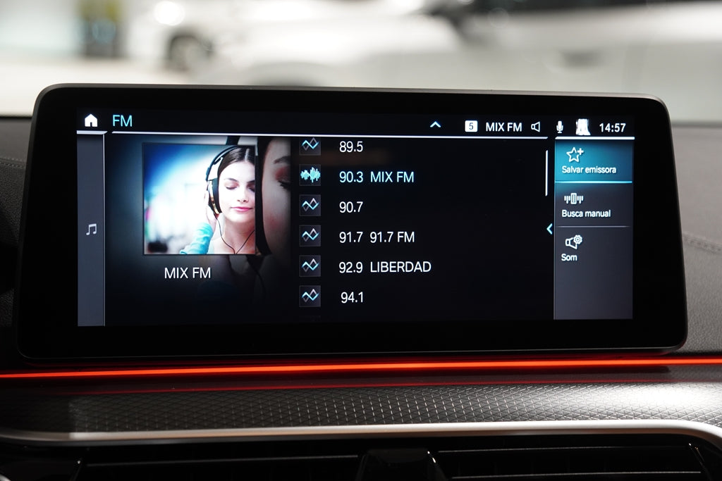 BMW 530e 2.0 16V TWINPOWER HÍBRIDO M SPORT AUTOMÁTICO 2023