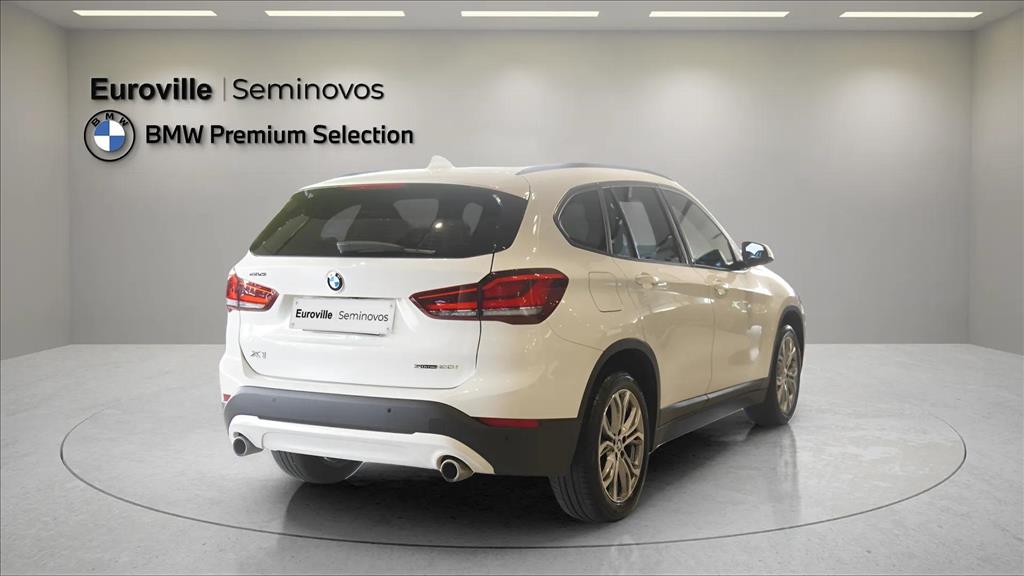 BMW X1 2.0 16V Turbo ActiveFlex sDrive20i 4P Automático 2021 — foto 7 de 20