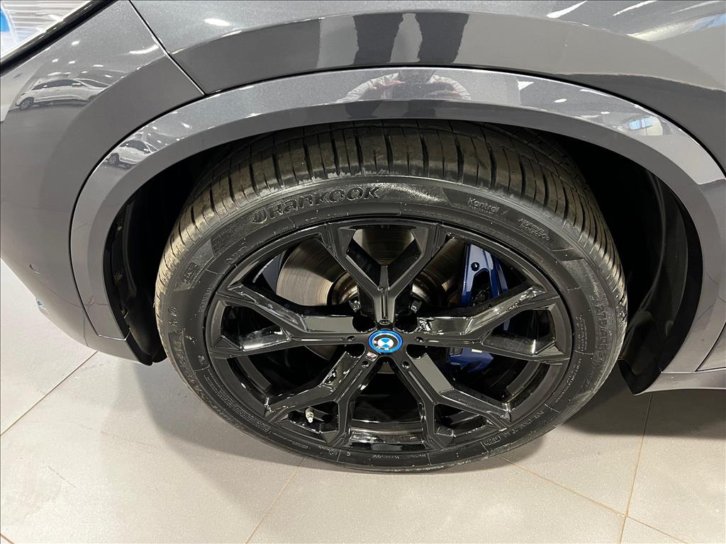 BMW X5 3.0 I6 TURBO HÍBRIDO XDRIVE45E M SPORT AUTOMÁTICO 2022