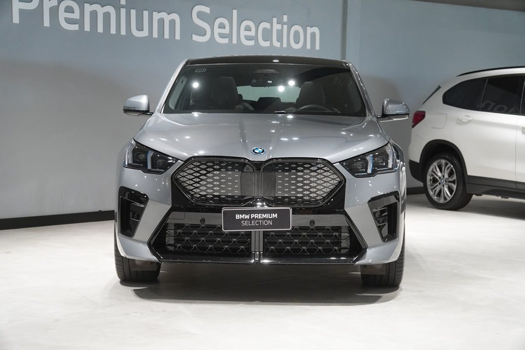 BMW iX2 64,8 KW ELÉTRICO XDRIVE30 M SPORT 2025