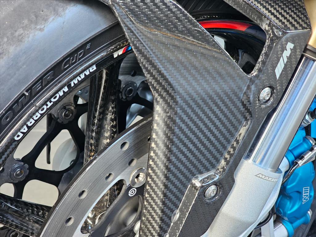 BMW S 1000 RR M 2024