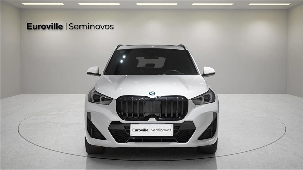 BMW X1 2.0 16V Turbo Gasolina sDrive20i M Sport Steptronic 2026 — foto 3 de 17 (ampliada)