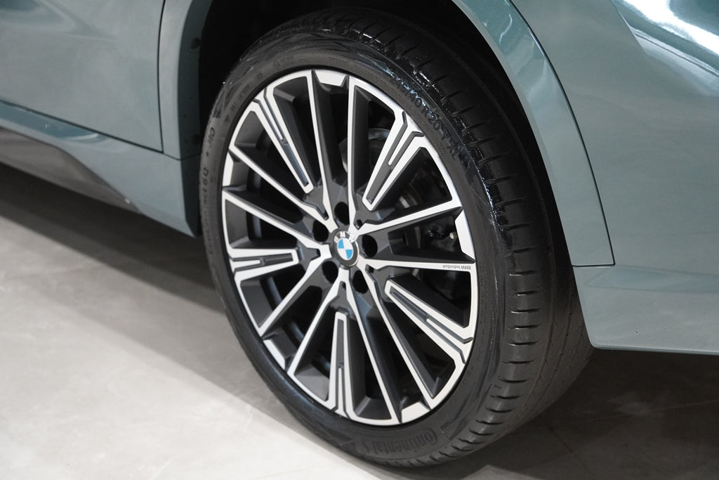 BMW X1 2.0 16V Turbo Gasolina sDrive20i M Sport Steptronic 2023 — foto 6 de 18 (ampliada)