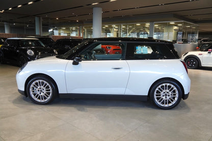 MINI COOPER SE TOP 2P ELÉTRICO 2024
