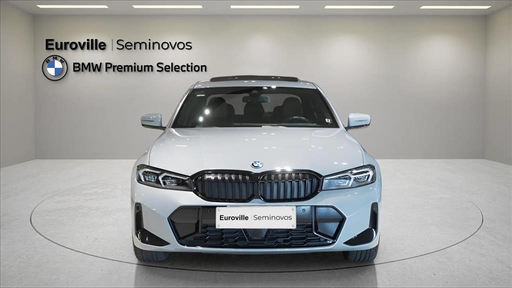 BMW 330e 2.0 16V Turbo Híbrido M Sport Automático 2023 — foto 3 de 18