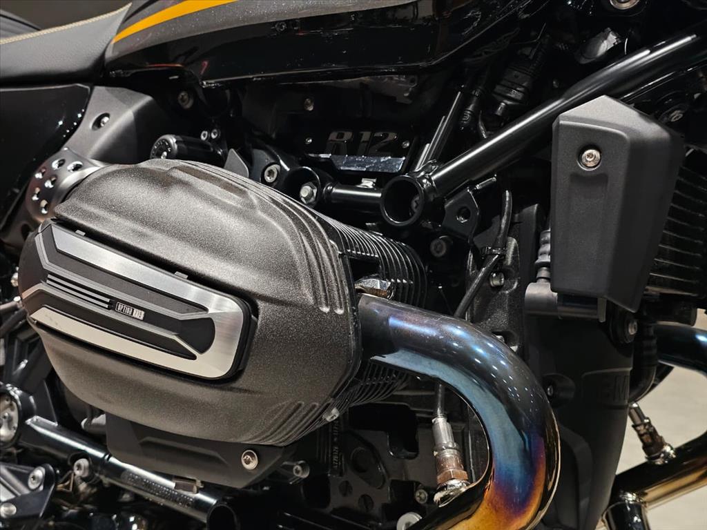 BMW R 12 OPTION 719 2025