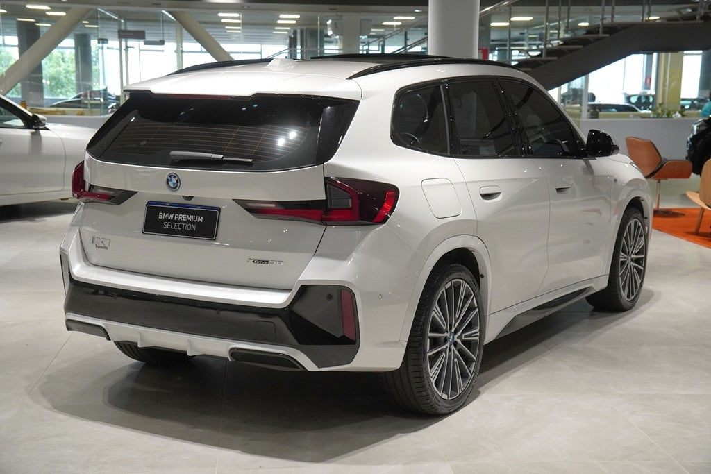 BMW iX1 ELÉTRICO XDRIVE30 M SPORT 2024
