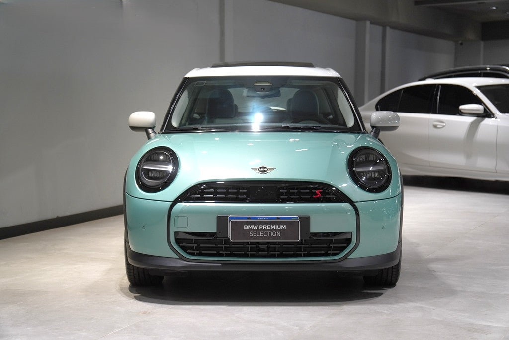 MINI COOPER 2.0 16V TWINPOWER GASOLINA S EXCLUSIVE 4P STEPTRONIC 2026