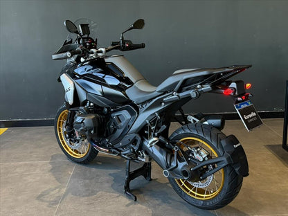 BMW R 1300 GS TRIPLE BLACK 2024