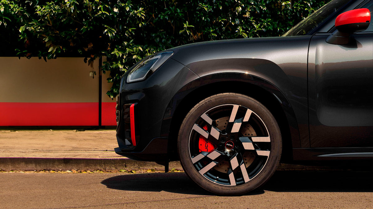 MINI JCW Countryman ALL4 — exterior 10