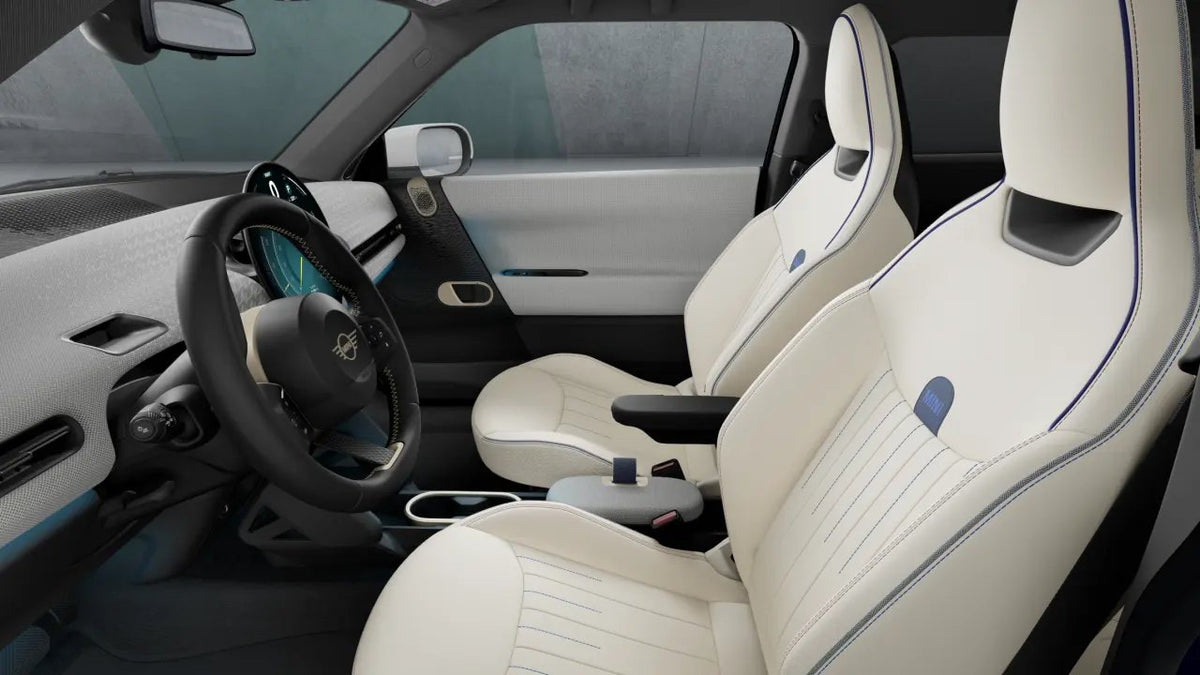 MINI Cooper 100% Elétrico — interior 4